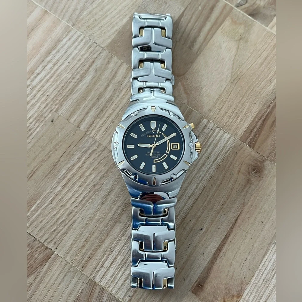 Seiko Kinetic Blue Dial Automatic Rare Men’s Watch Two-Tone Bracelet Date Window